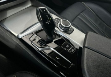 BMW Seria 5 G30-G31 Touring Facelifting 2.0 520d 190KM 2022 BMW Seria 5 XDrive LED Luxury Faktura VAT23 2.0 Diesel 190KM, zdjęcie 19