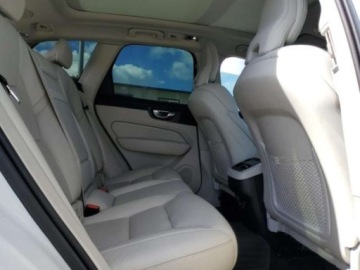 Volvo XC60 II 2020 Volvo XC 60 T5 inscription 2.0 Benzyna 258KM, zdjęcie 9
