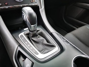 Ford Mondeo V Sedan Facelifting 2.0 Hybrid 187KM 2020 FORD MONDEO V Sedan 2.0 Hybrid 187KM, Bezwypadkowy, Salon Polska, Bogate wy, zdjęcie 27