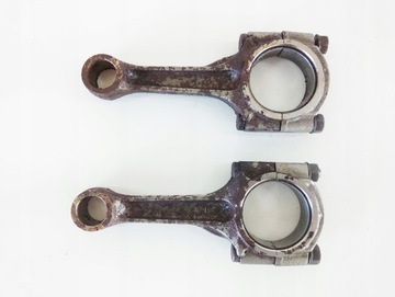 TRIUMPH SPEED TRIPLE 955 korbowód