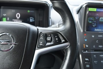 Opel Ampera 2012 Opel Ampera 1.4 150KM Hybryda Plug-in 2012r., zdjęcie 29