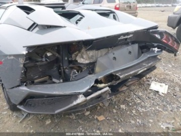 Lamborghini Aventador 2018 Lamborghini Aventador Aventador s 6.5 Benzyna 729KM, zdjęcie 7