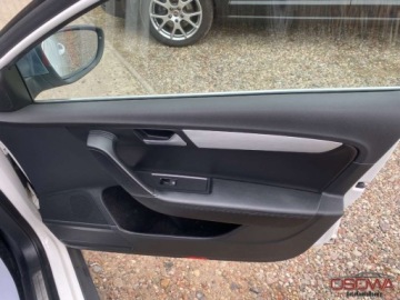 Volkswagen Passat B7 Variant 2.0 TDI CR BlueMotion 177KM 2013 Volkswagen Passat Alltrack 2.0tdi 4-Motion automat dsg skory ledy bi xeno, zdjęcie 23