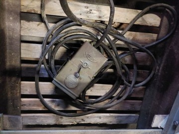 Двухножевой строгальный станок австрийской компании Graf.