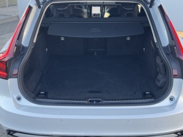 Volvo V90 II Plug-In Facelifting 2.0 T6 Plug-In Hybrid 350KM 2024 Volvo V90 V90 T6 Plug-In | AWD | Plus Dark | ASO |, zdjęcie 29