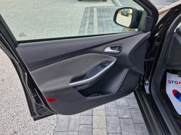 Ford Focus III 2012 Ford Focus Titanium 2012 1.6 TDCI 100KM zarejestrowany gwarancja 1.6 Diesel, zdjęcie 13