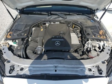 Mercedes Klasa C W205 2016 Mercedes-Benz Klasa C Mercedes-Benz C 350 e, od ubezpieczalni 2.0 Hybryda, zdjęcie 10