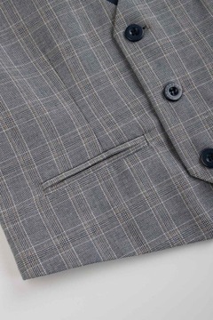 Клетчатый жилет для мальчика 128 Coccodrillo