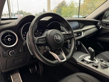 Alfa Romeo Stelvio SUV Facelifting 2.0 Turbo 200KM 2021 Alfa Romeo Stelvio Sprint Q4 / 1 właściciel / Salo, zdjęcie 6