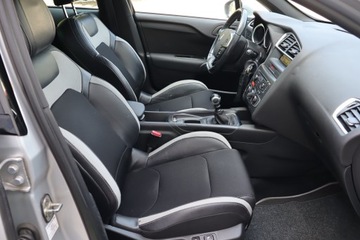 DS 4 I Hatchback (Citroen) 1.6 e-HDi 115KM 2014 Citroen DS4 1.6 e-HDi, Skóra, Klima, Klimatronic, zdjęcie 7
