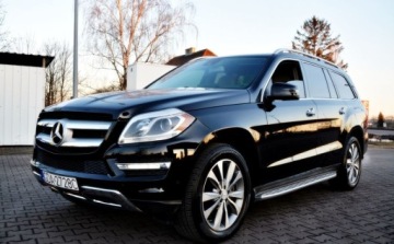 Mercedes Klasa GL X166 Off-roader GL 500 435KM 2014 Mercedes-Benz GL 7 osobowy, Maly przebieg, 4.7 Benzyna 435KM