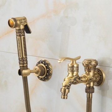 KRAN OGRODOWY Z PODWÓJNĄ WYLEWKĄ KRĄŻEK ZEWNĘTRZNY