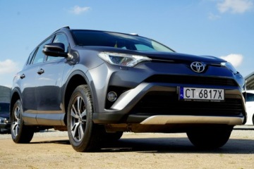 Toyota RAV4 IV 2017 Toyota RAV-4 XENON podgrzewane fotele KAMERA 4x4