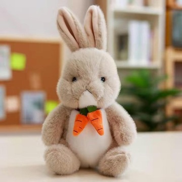 Прекрасная плюшевая кукла-кролик, обнимающая подушку, удобная декоративная бежевого цвета