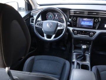  SsangYong Korando 1.5 T-GDI, Salon Polska, zdjęcie 6