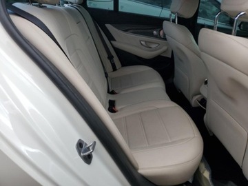 Mercedes Klasa E W213 2020 Mercedes-Benz Klasa E 2020r.,E AMG 53 4 MATIC 3.0 Benzyna 429KM, zdjęcie 8