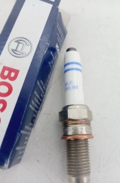 Свеча зажигания Bosch 0241145523 VW AUDI