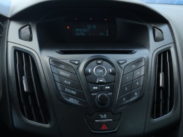 Ford Focus III Hatchback 5d 1.6 Duratorq TDCi DPF 95KM 2013 Ford Focus 1.6 TDCi, Salon Polska, Klima, zdjęcie 11