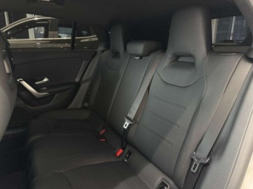 Mercedes CLA C118/X118 Shooting Brake Facelifting 1.3 180 136KM 2024 Mercedes-Benz CLA Shooting Brake Pakiet Parkowania Nawigacja MBUX Premiu, zdjęcie 11