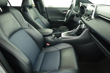 Toyota RAV4 V SUV 2.5 Hybrid Dynamic Force 218KM 2021 Toyota RAV 4 2.5 Hybrid, Salon Polska, zdjęcie 6
