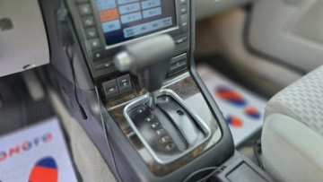 Ford Mondeo III Hatchback 2.0 16V 145KM 2004 Ford Mondeo Ghia duza navi Climatronic Automat 70, zdjęcie 12