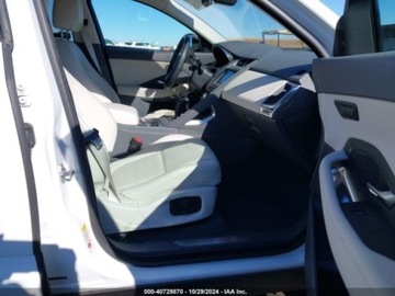 Jaguar E-Pace 2019 Jaguar E-Pace 2019r., 2.0l, od ubezpieczalni 2.0 Benzyna 122KM, zdjęcie 8