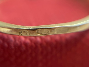 Pierścionek złoty 585 | waga 1,46g | rozmiar 14,5 | cyrkonia