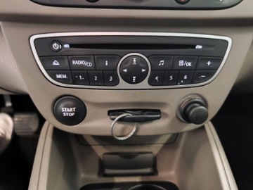 Renault Clio III Grandtour Phase II 1.2 TCe 16v 100KM 2011 Renault Megane TOMTOM Edycja, 1.6 Benzyna, zdjęcie 10