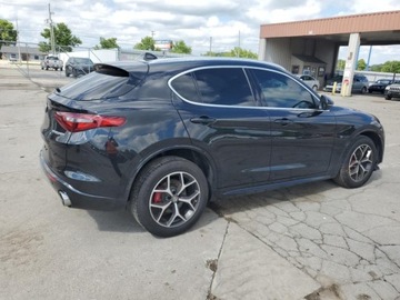 Alfa Romeo Stelvio SUV Facelifting 2.0 Turbo 280KM 2020 Alfa Romeo Stelvio TI 2020 2.0l 2.0 Benzyna 280KM, zdjęcie 3