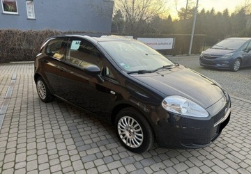 Fiat Punto Punto 2012 Hatchback 3d 1.2 8v 69KM 2013 Fiat Grande Punto 1,2 69KM Klimatyzacja 1.2 Benzyna 69KM, zdjęcie 3