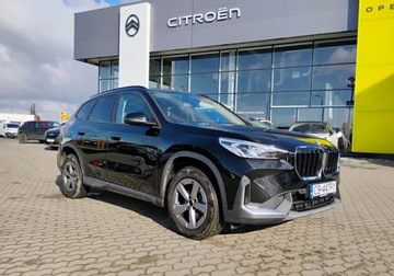 BMW X1 U11 Crossover 1.5 18i 136KM 2023 BMW X1 6 tys km przebieg Faktura VAT 23 Polski Salon Bezwypadkowy 1.5
