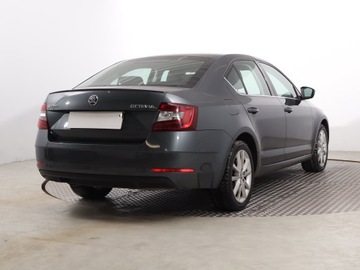 Skoda Octavia III Liftback Facelifting 1.5 TSI ACT 150KM 2018 Skoda Octavia 1.5 TSI, Salon Polska, Klima, zdjęcie 4