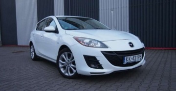 Mazda 3 II Sedan 1.6 MZR 105KM 2010 Mazda 3 1,6Benzyna Udokumentowany Przebieg Serwisowany Biala Perla