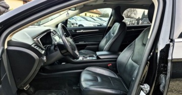 Ford Mondeo V Sedan 2.0 EcoBoost 203KM 2018 Ford Mondeo HYBRYDA ladowany z gniazdka PLUG-IN bogata wersja wyposazenia, zdjęcie 29