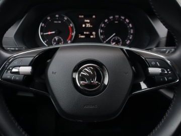 Skoda Octavia IV Scout 1.5 TSI ACT 150KM 2021 Skoda Octavia 1.5 TSI, Salon Polska, zdjęcie 21