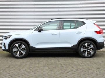 Volvo XC40 Crossover Facelifting 2.0 B3 163KM 2025 VOLVO XC40 B3 Plus Dark Suv 2.0 (163KM) 2025, zdjęcie 1