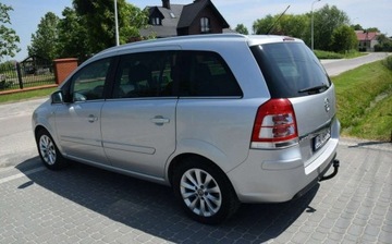 Opel Zafira B 1.6 Twinport ecoFLEX 115KM 2013 Opel Zafira 1.6B Klimatronik Xenon PDC 2013r 7 OSOBOWY Sprowadzony 1.6, zdjęcie 14