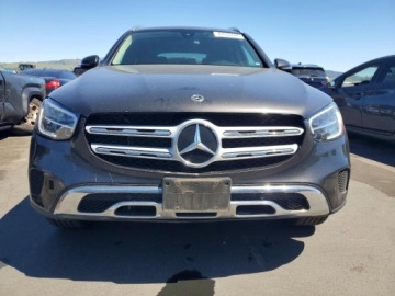 Mercedes GLC C253 2021 Mercedes-Benz GLC 300 4matic 2021 2.0 Benzyna 255KM, zdjęcie 5