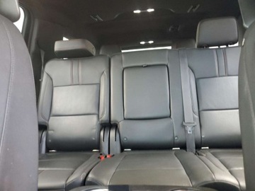 Chevrolet Suburban GMT900 2021 Chevrolet Suburban C1500 RST 2021 5.3l 5.3 Benzyna 355KM, zdjęcie 10