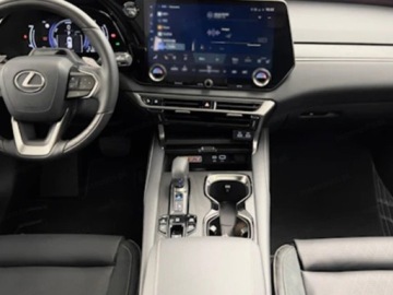 Lexus RX V 2025 LEXUS RX 450h+ Omotenashi 2.5 Hybrid Plug-in Suv 292KM 2025, zdjęcie 5