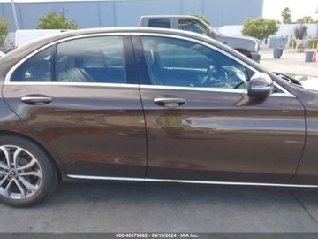 Mercedes Klasa C W205 2018 Mercedes-Benz Klasa C 2018 MERCEDES-BENZ C 300 2.0 Benzyna 241KM, zdjęcie 11