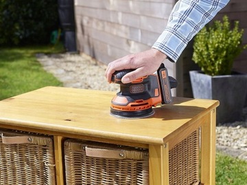 BLACK DECKER Аккумуляторная эксцентриковая шлифовальная машинка 18 В, 125 мм, корпус BDCROS18