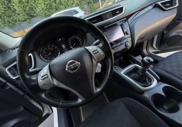 Nissan Qashqai II Crossover 1.6 DIG-T 163KM 2017 Nissan Qashqai 1.6 163KM gwarancja kamery ZAREJESTROWANY BEZWYPADKOWY, zdjęcie 21