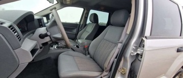 Jeep Grand Cherokee III 3.0 CRD V6 218KM 2006 Jeep Grand Cherokee 3.0 CDI 218KM ANDROID Quadra-Drive II Hak 3.0 Diesel, zdjęcie 7