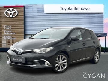 Toyota Auris II 2017 Toyota Auris Toyota Auris 1.8 Hybrid Prestige Executive VAT Marza Gwara