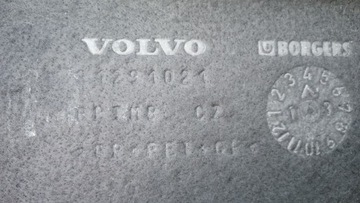 31291021 V40 POLIČKA KUFRU