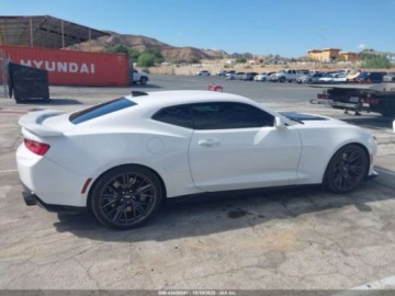 Chevrolet Camaro VI 2018 Chevrolet Camaro ZL1 2018 6.2l 6.2 Benzyna 650KM, zdjęcie 6