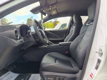 Toyota C-HR II SUV 2.0 Hybrid Dynamic Force 197KM 2024 Toyota C-HR 2.0 Hybrid Executive Toyota C-HR 2.0 H, zdjęcie 3