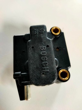 Regulator ciśnienia paliwa Mercedes 107 560SL Nowy