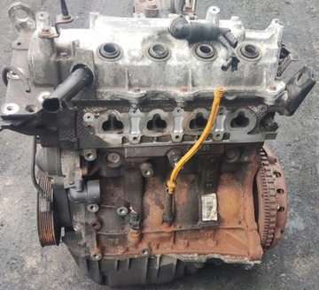 Двигатель Renault Clio III 1.2 TCE TURBO D4F H784